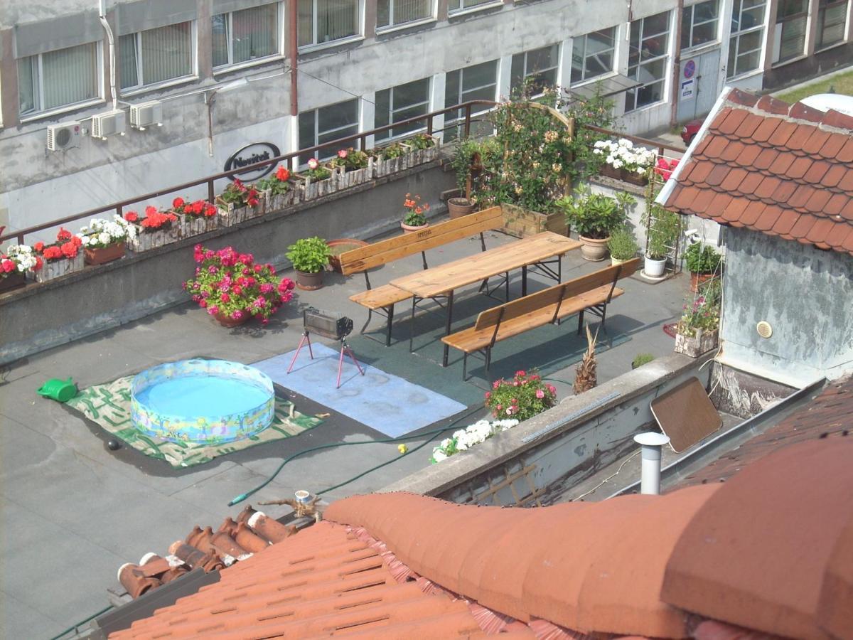 Hostel "Na Bocianowie" Bydgoszcz Exterior photo